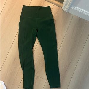 Lululemon Green Leggings size 6 with pockets